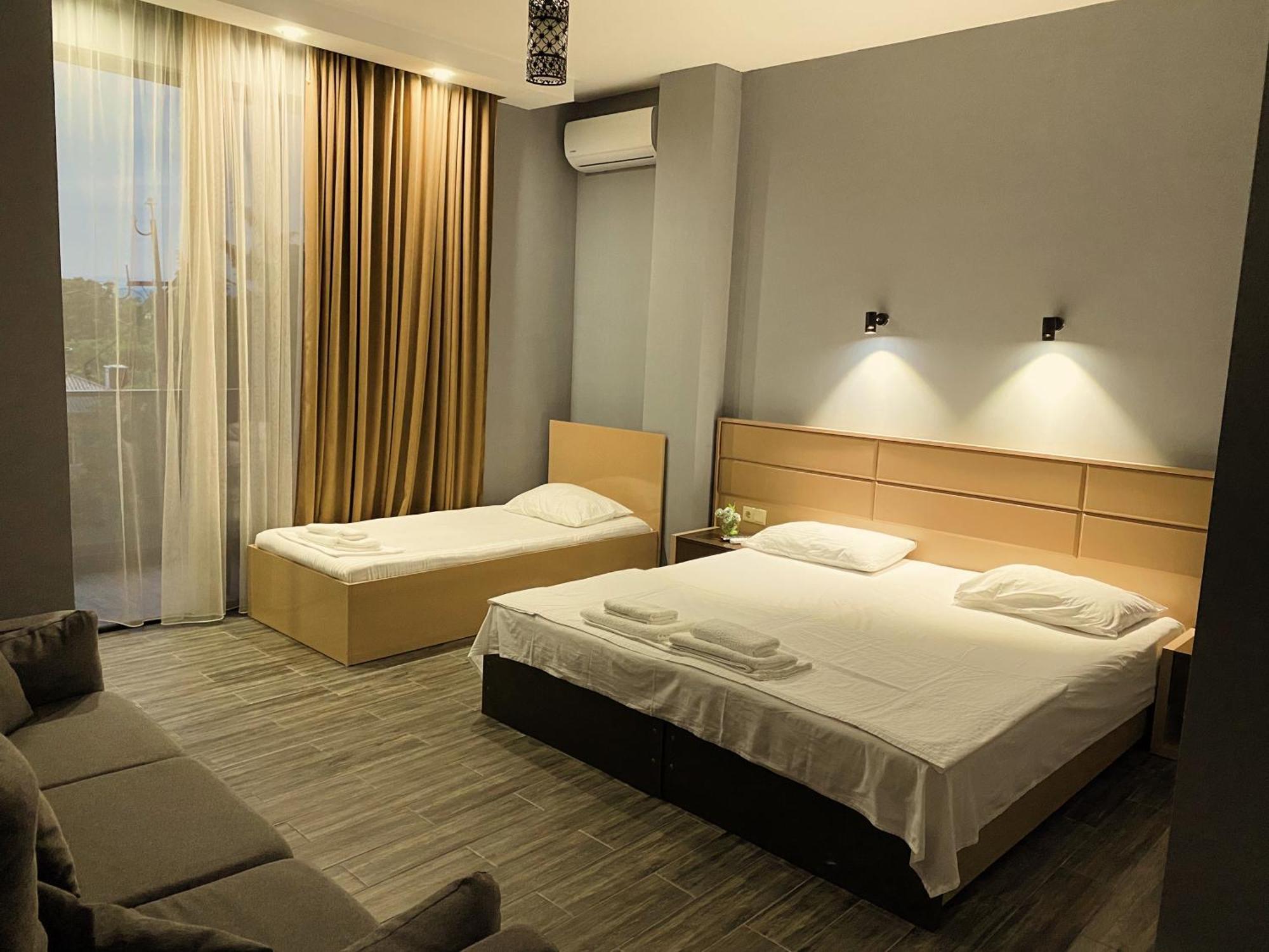 קובולטי Hotel Vs מראה חיצוני תמונה