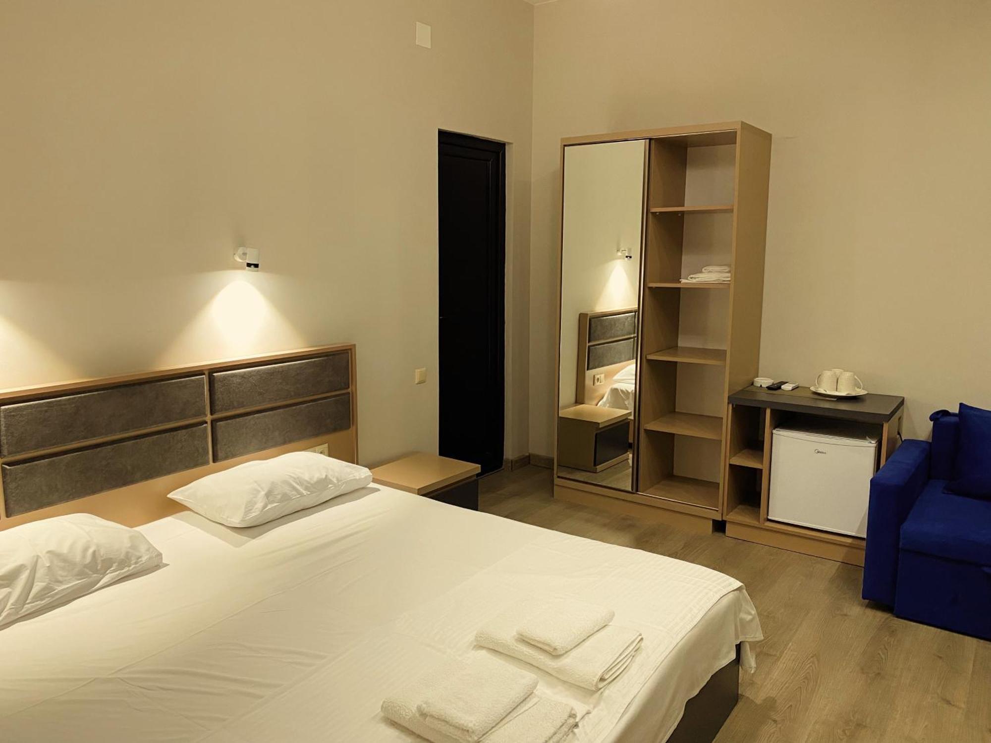 קובולטי Hotel Vs מראה חיצוני תמונה